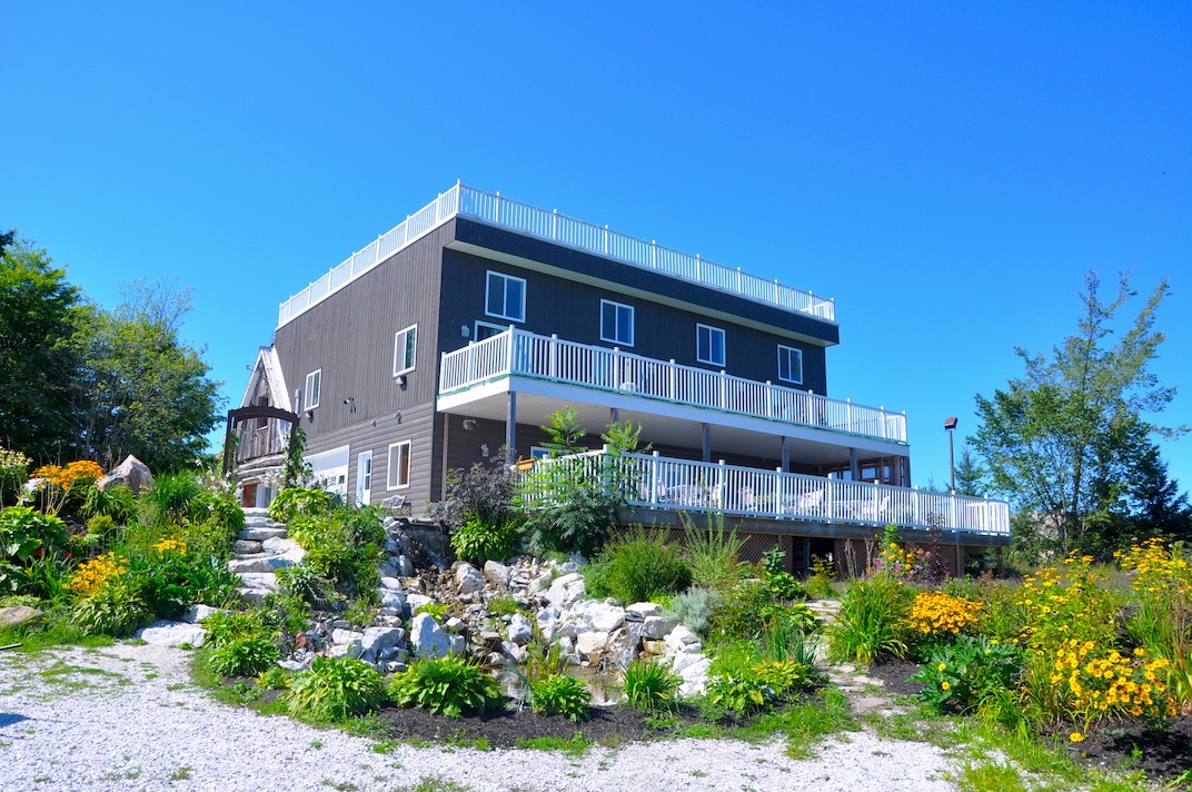 Book Online Resort Lac SteMarie